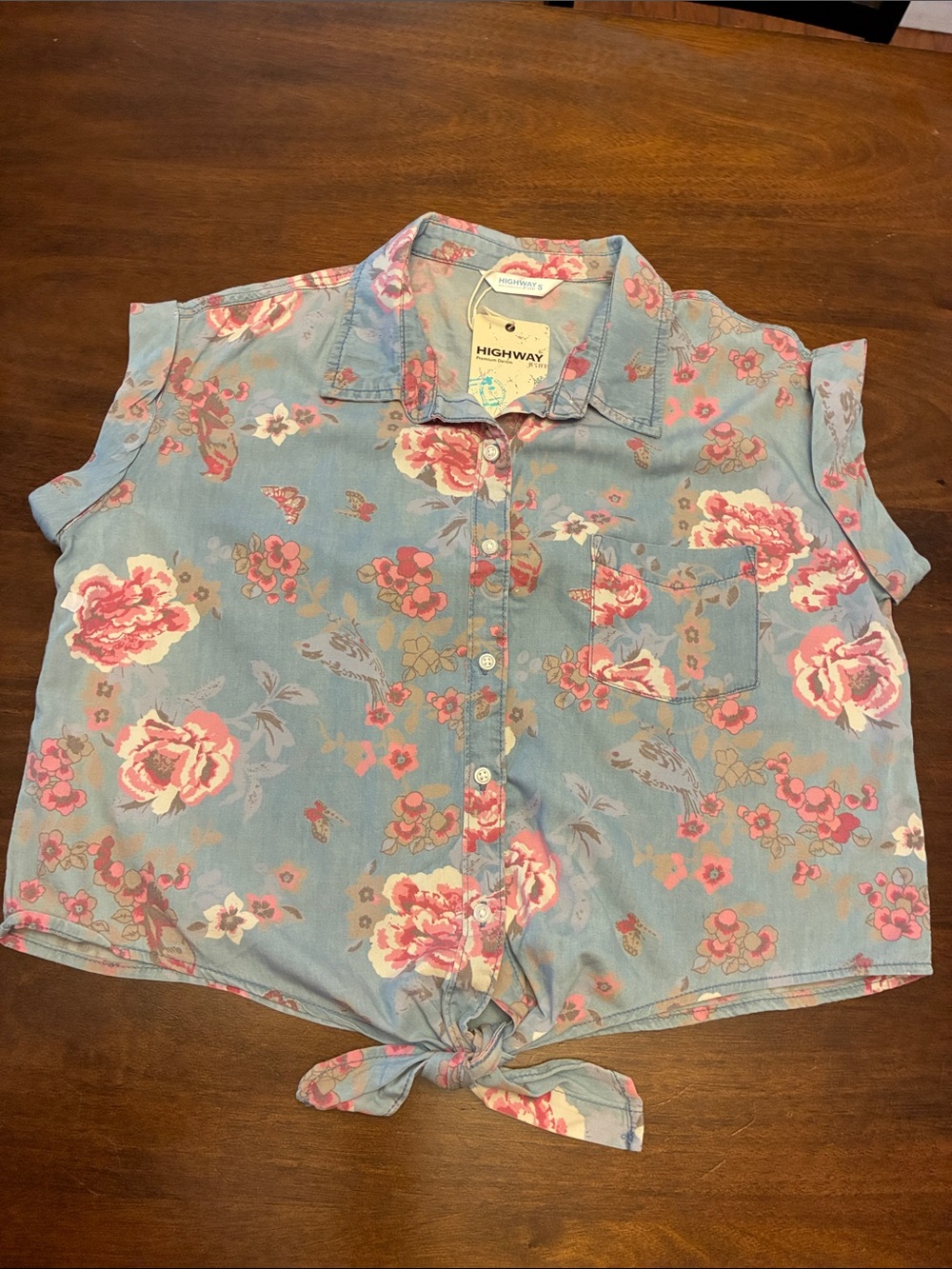 Highway Jeans Floral Tie-Front Button-Up denim Crop Top. Size S